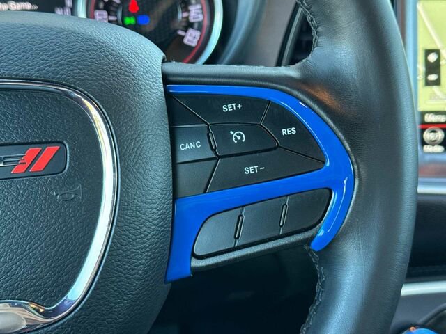 Used 2021 Dodge Challenger SXT image 29