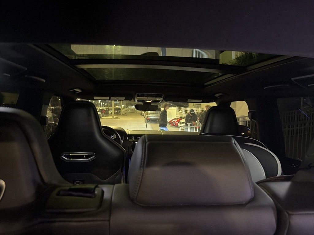 Used 2019 Land Rover Range Rover Sport SVR AWD/4WD image 9
