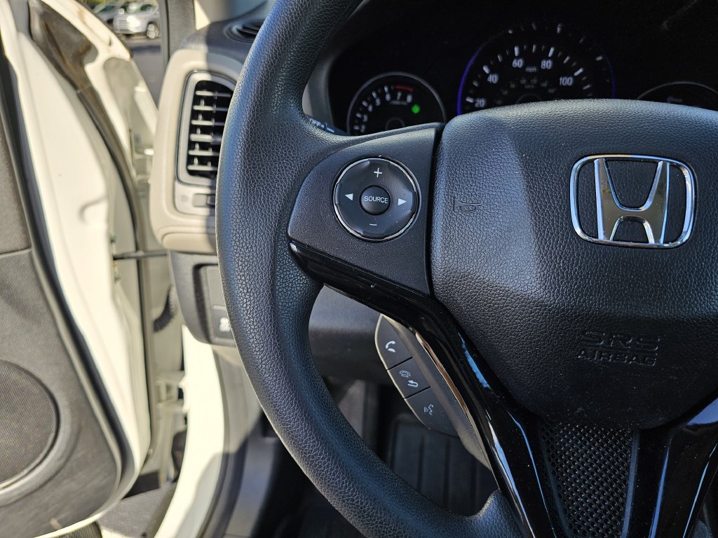 Used 2022 Honda HR-V LX image 23