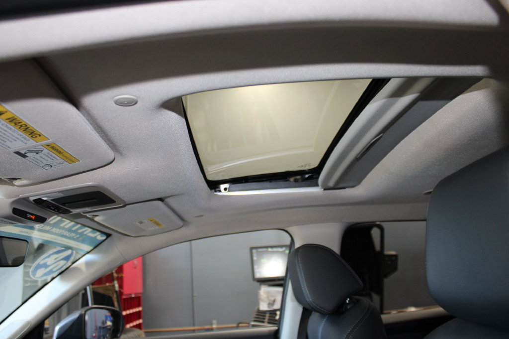 Used 2024 Honda HR-V EX-L image 25
