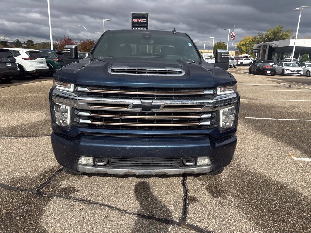 Used 2022 Chevrolet Silverado 2500 High Country AWD/4WD image 2