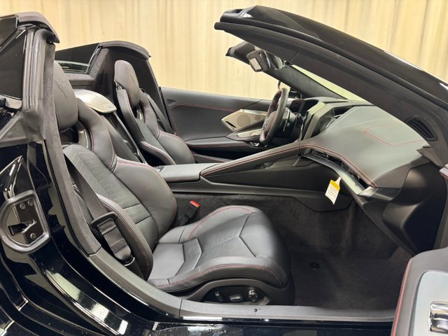 New 2026 Chevrolet Corvette Stingray Premium Conv w/ Z51 Performance Package image 30