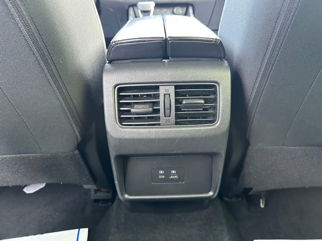 Used 2023 Nissan Rogue SV image 14