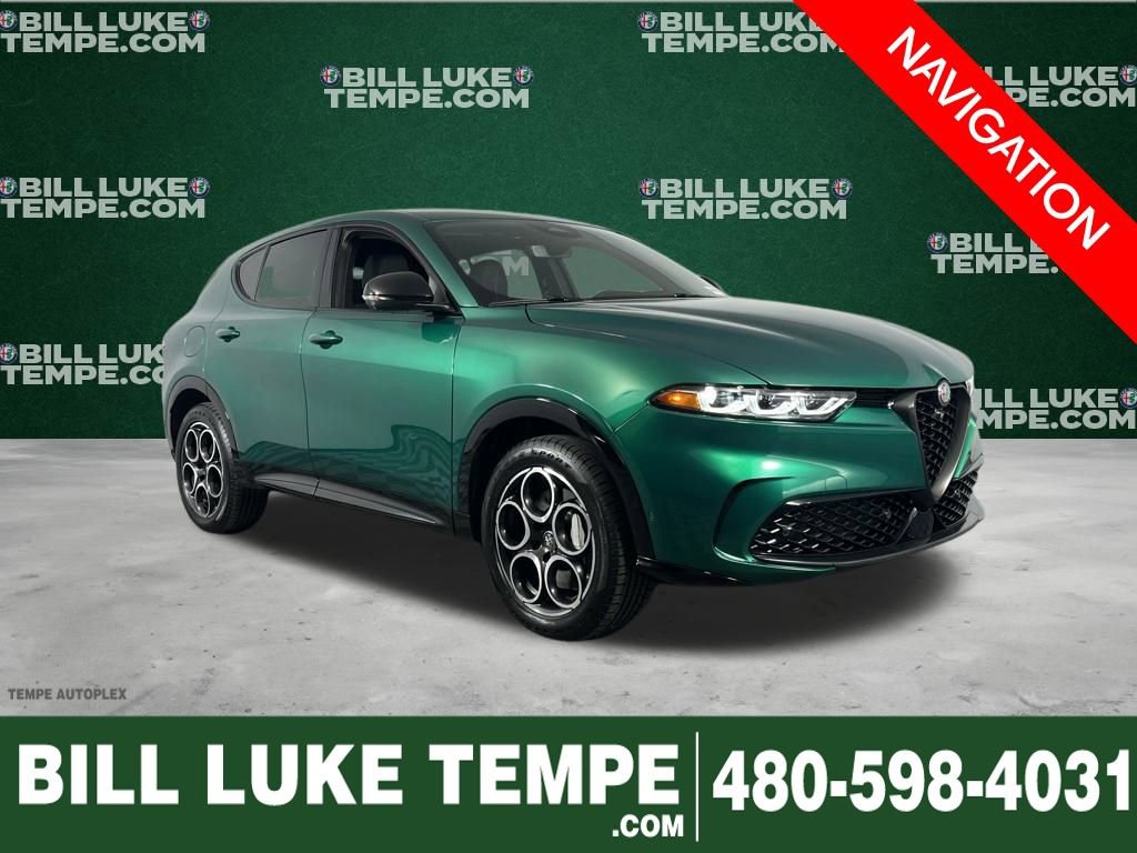 Used 2025 Alfa Romeo Tonale w/ Premium Package image 1