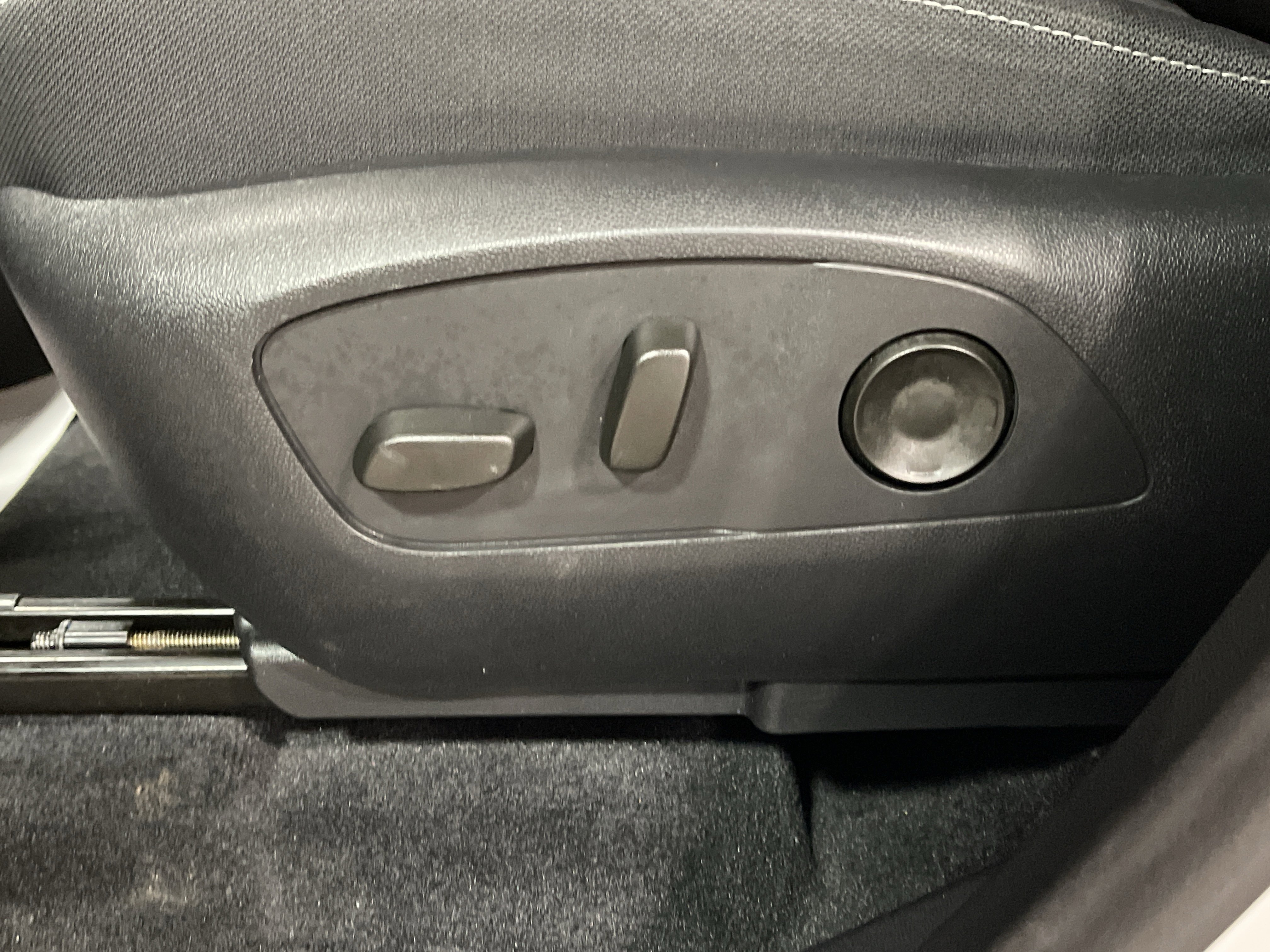 Used 2024 Chevrolet Traverse LS image 10