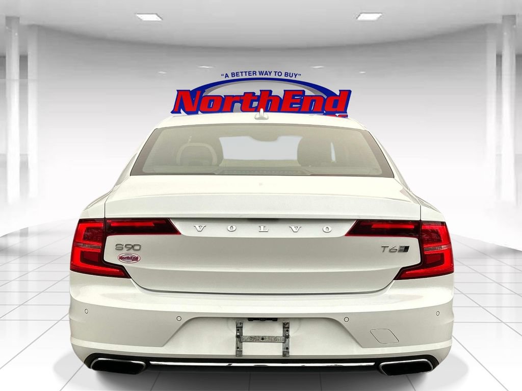 Used 2017 Volvo S90 T6 Inscription w/ Vision Package AWD/4WD image 4