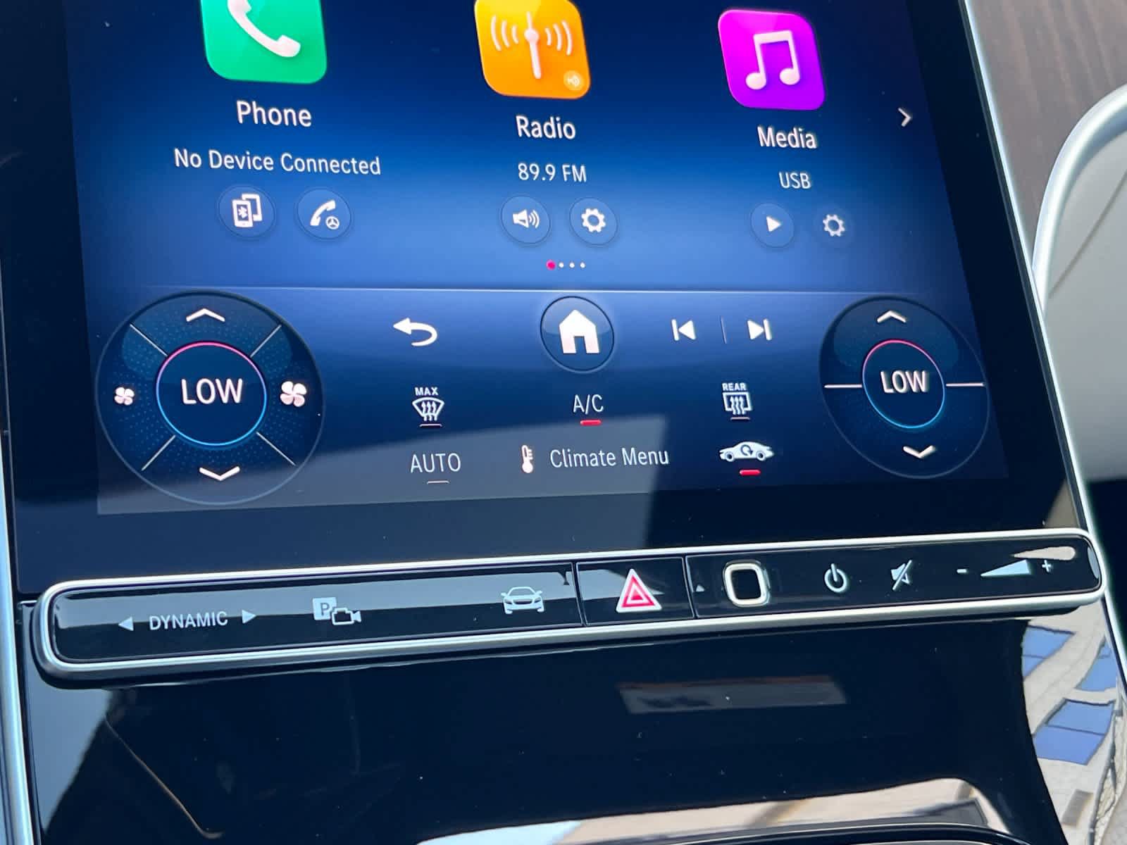 New 2026 Mercedes-Benz C 300 Sedan image 18