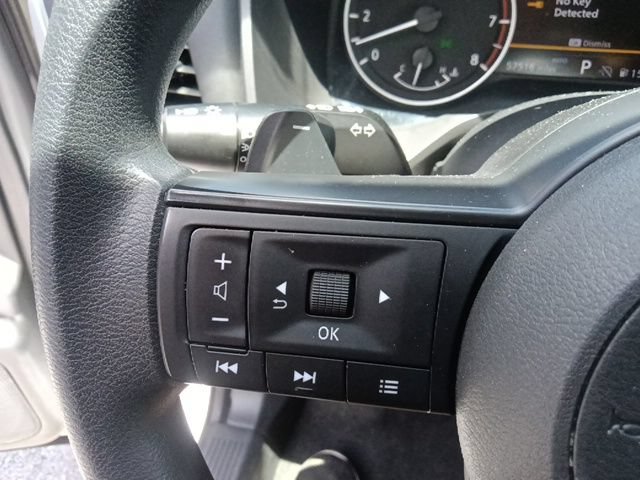 Used 2024 Nissan Rogue S AWD/4WD image 18