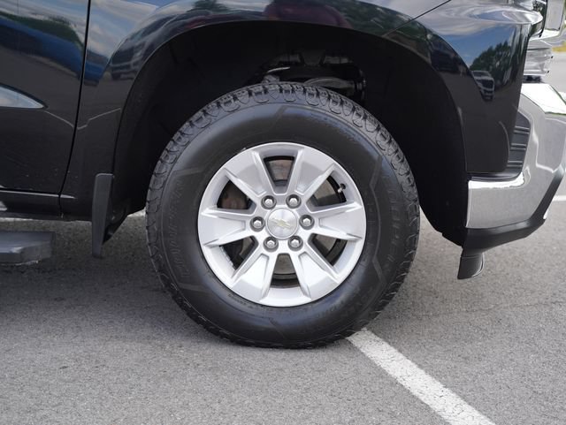 Used 2020 Chevrolet Silverado 1500 LT AWD/4WD image 39
