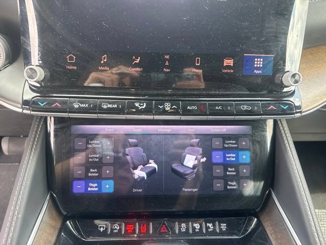 Used 2024 Jeep Grand Wagoneer Series I AWD/4WD image 9