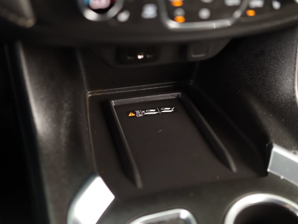 Used 2023 Chevrolet Traverse LT w/ LPO, Floor Liner Package AWD/4WD image 16