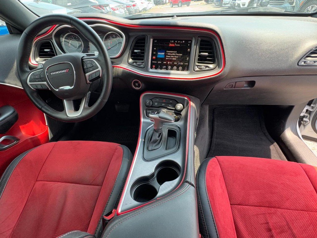 Used 2015 Dodge Challenger R/T Plus RWD image 14
