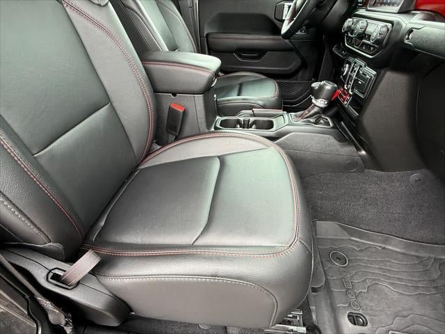 Used 2023 Jeep Gladiator Rubicon w/ Cold Weather Group AWD/4WD image 14