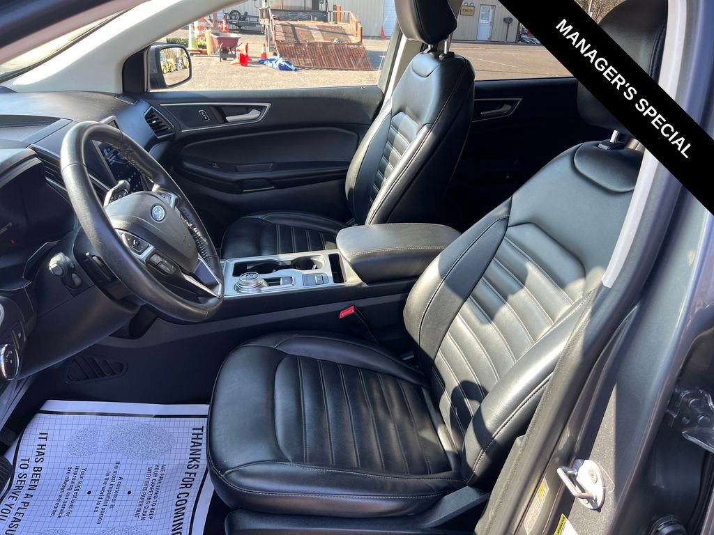 Used 2022 Ford Edge SEL w/ Class II Trailer Tow Package AWD/4WD image 12