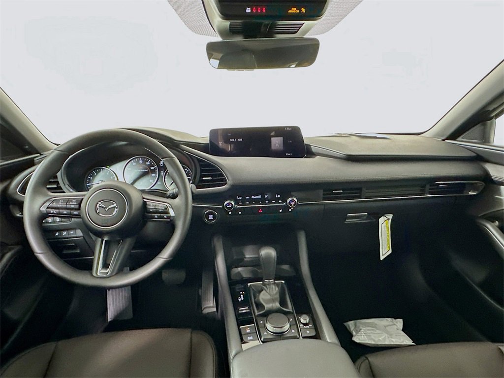 New 2025 MAZDA MAZDA3 Hatchback w/Premium Plus Pkg image 3