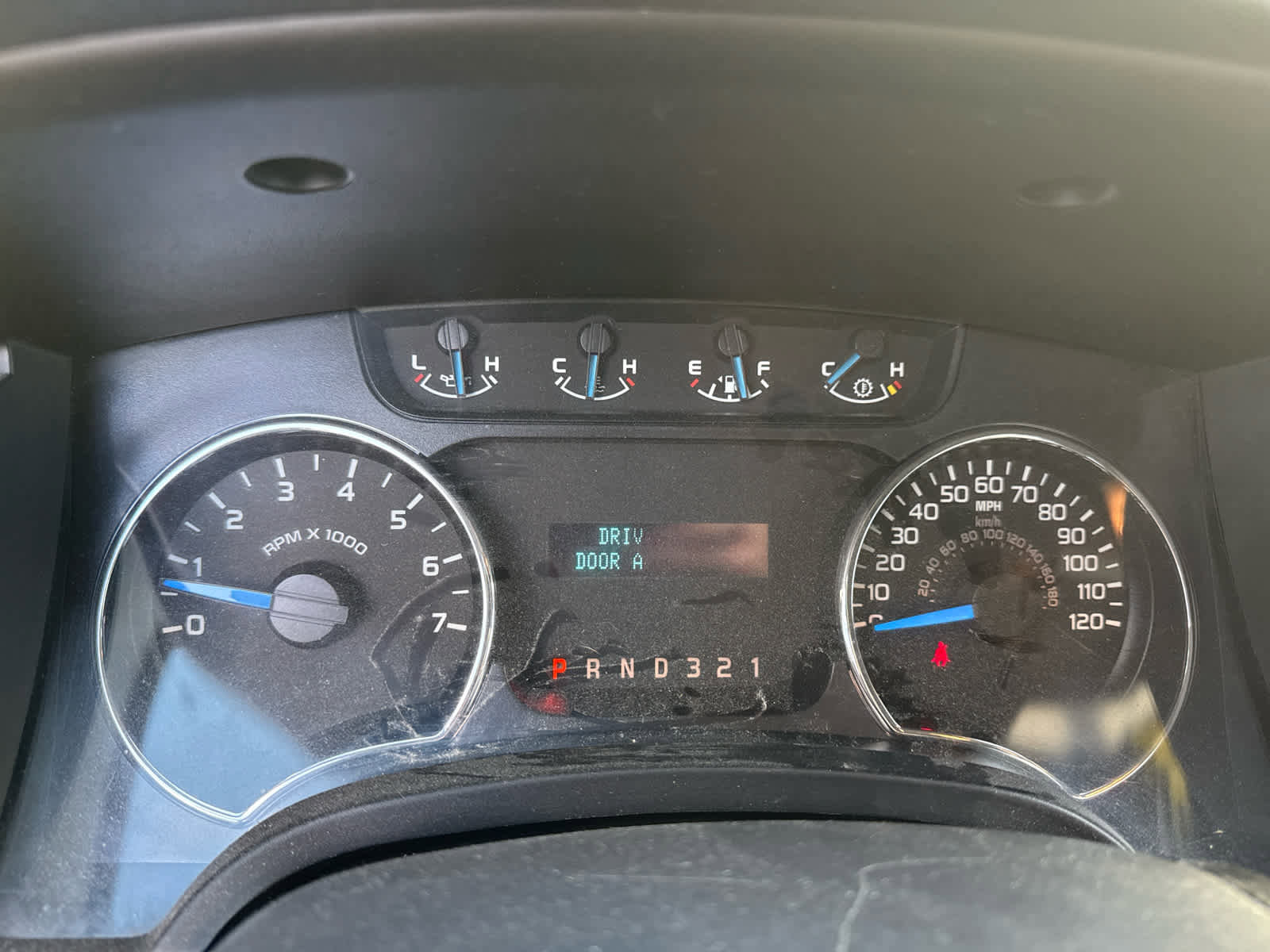 Used 2014 Ford F150 XLT image 11