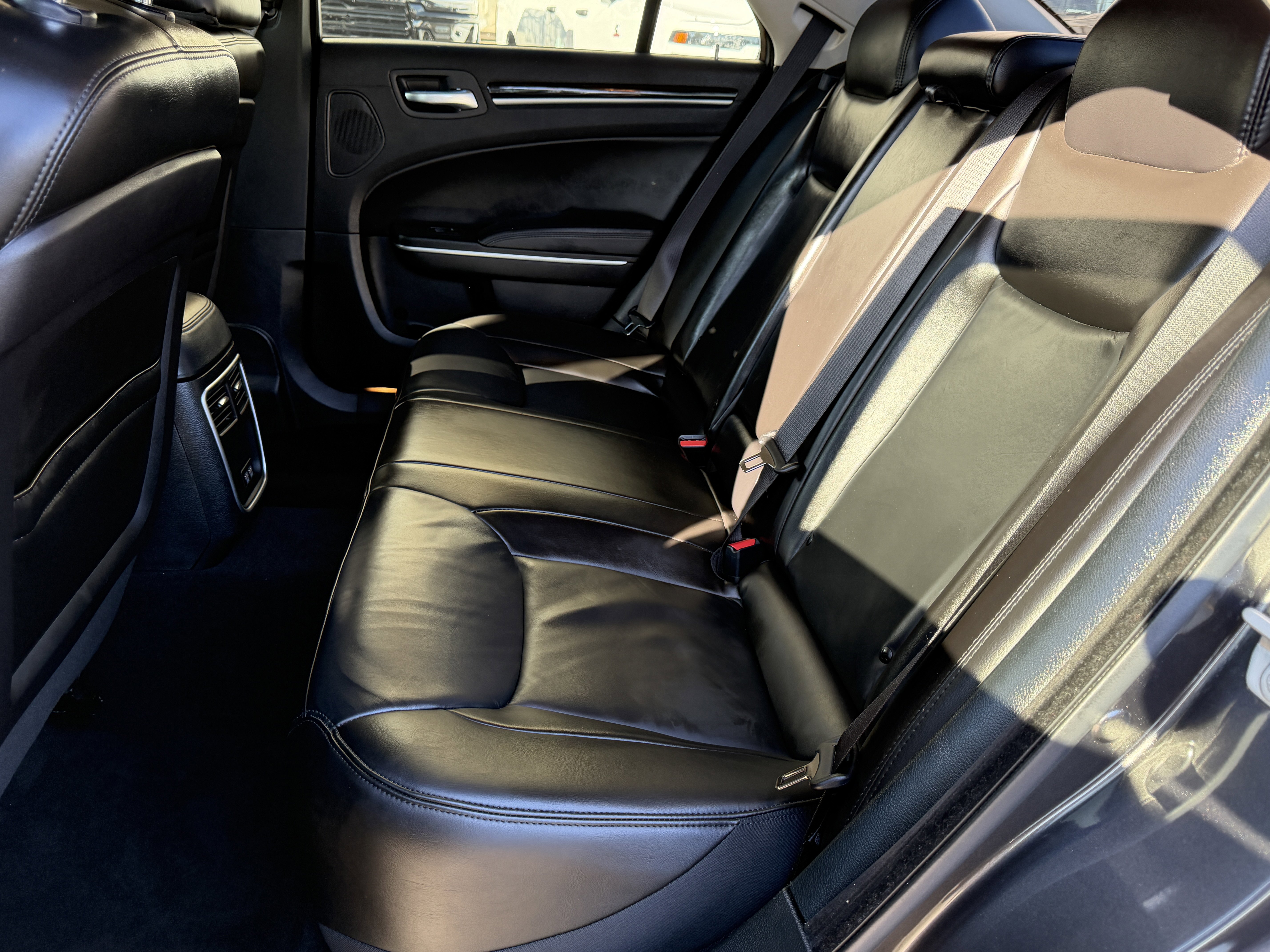 Certified 2023 Chrysler 300 Touring L w/ Popular Equipment Group image 36