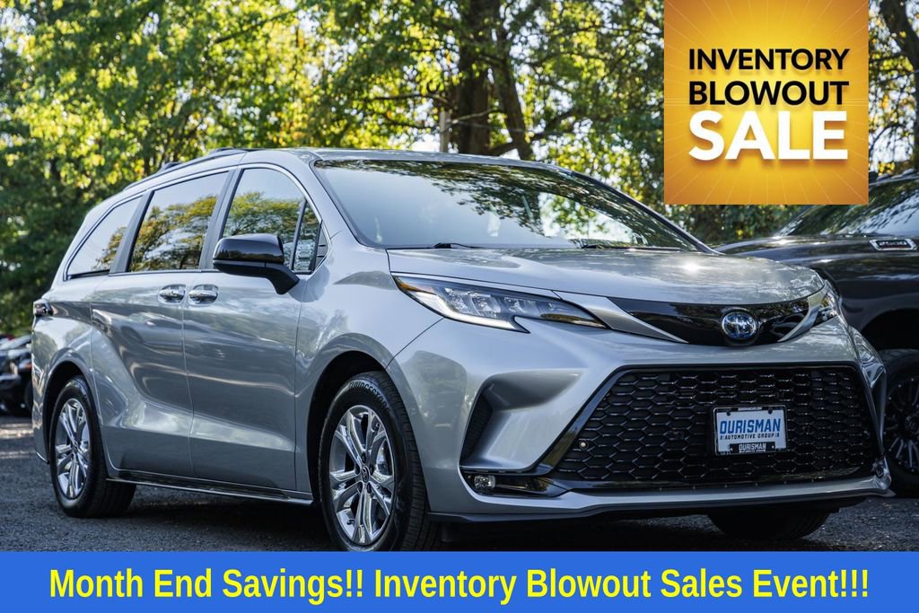 Used 2023 Toyota Sienna XSE