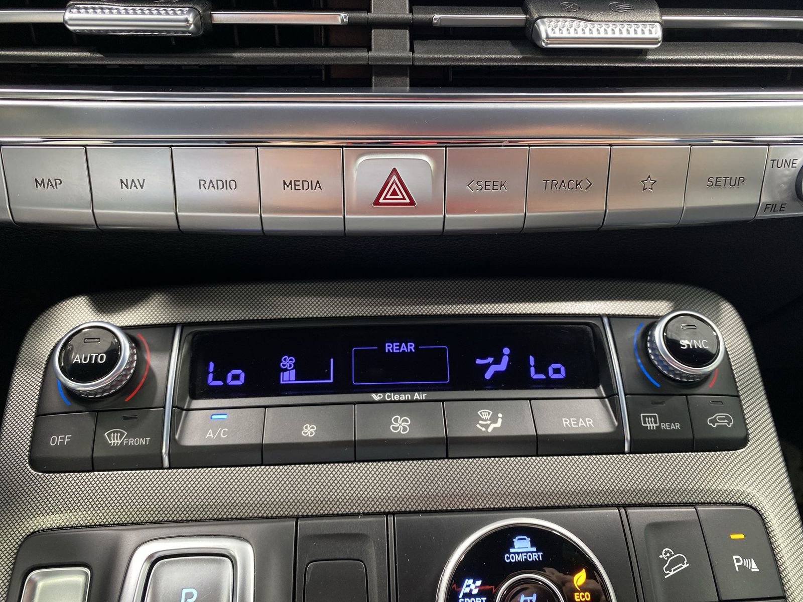 Used 2020 Hyundai Palisade Limited AWD/4WD image 19