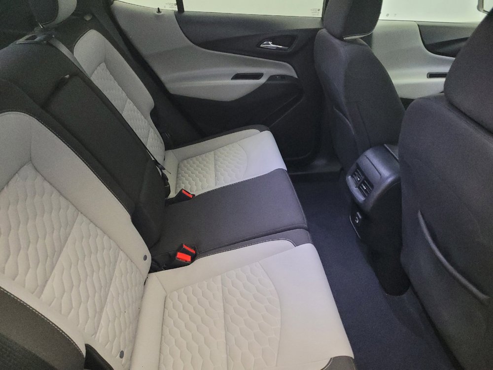 Used 2020 Chevrolet Equinox LT image 19