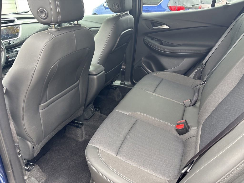 Used 2023 Buick Encore GX Preferred w/ Cold Weather Comfort Package AWD/4WD image 15