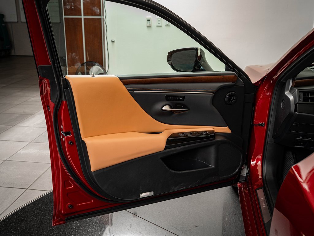 New 2025 Lexus ES 350 w/ Premium Package image 23