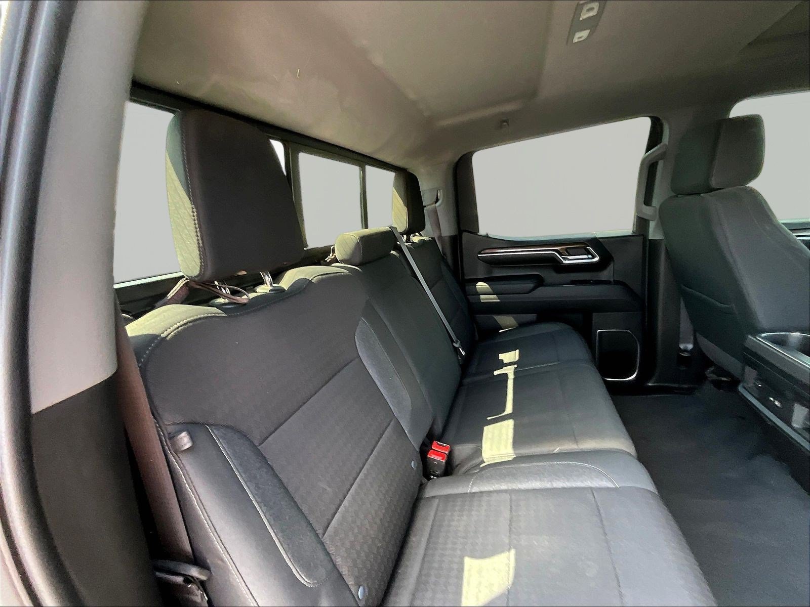 Used 2023 Chevrolet Silverado 1500 LT w/ Z71 Off-Road Package AWD/4WD image 25