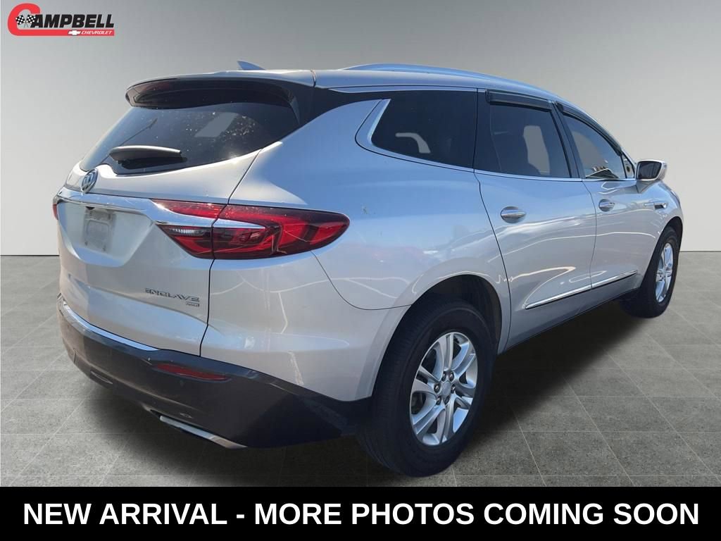 Used 2019 Buick Enclave Essence AWD/4WD image 5