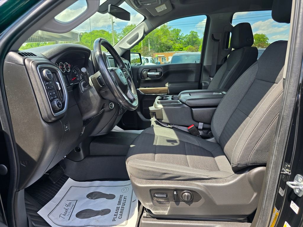 Used 2021 Chevrolet Silverado 1500 RST AWD/4WD image 9