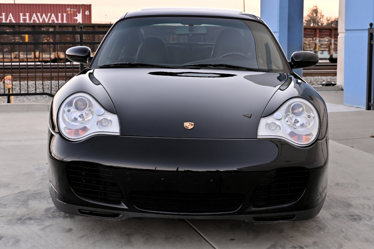 Used 2004 Porsche 911 Carrera 4S AWD/4WD image 11