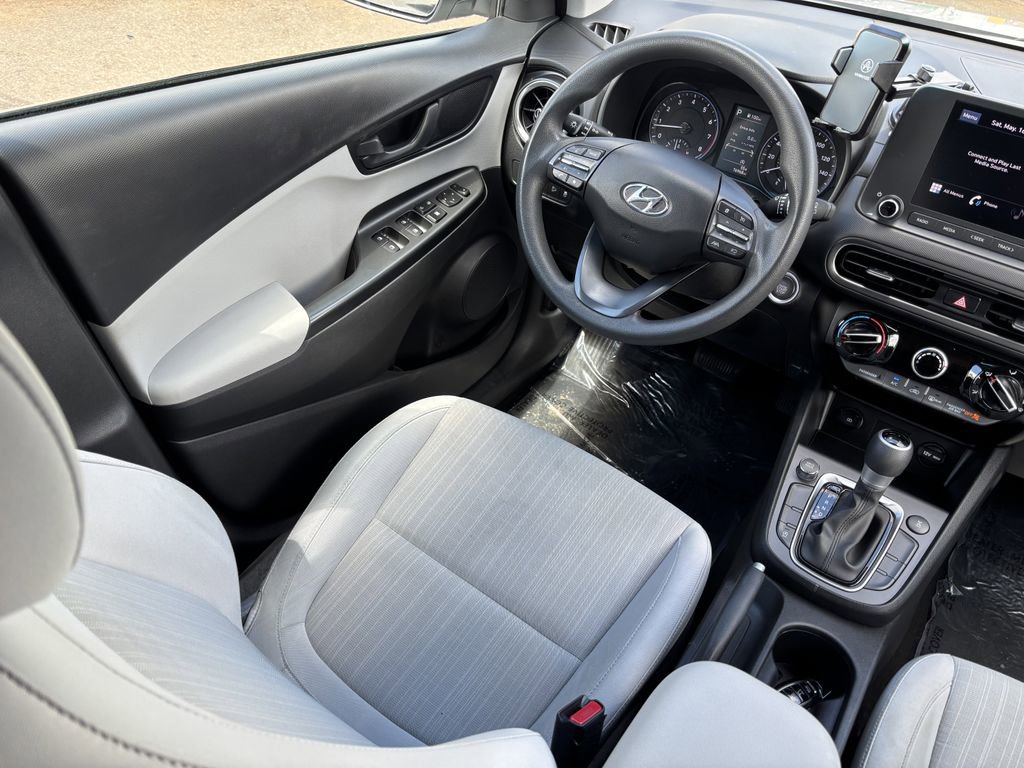 Used 2023 Hyundai Kona SEL w/ Cargo Package AWD/4WD image 18
