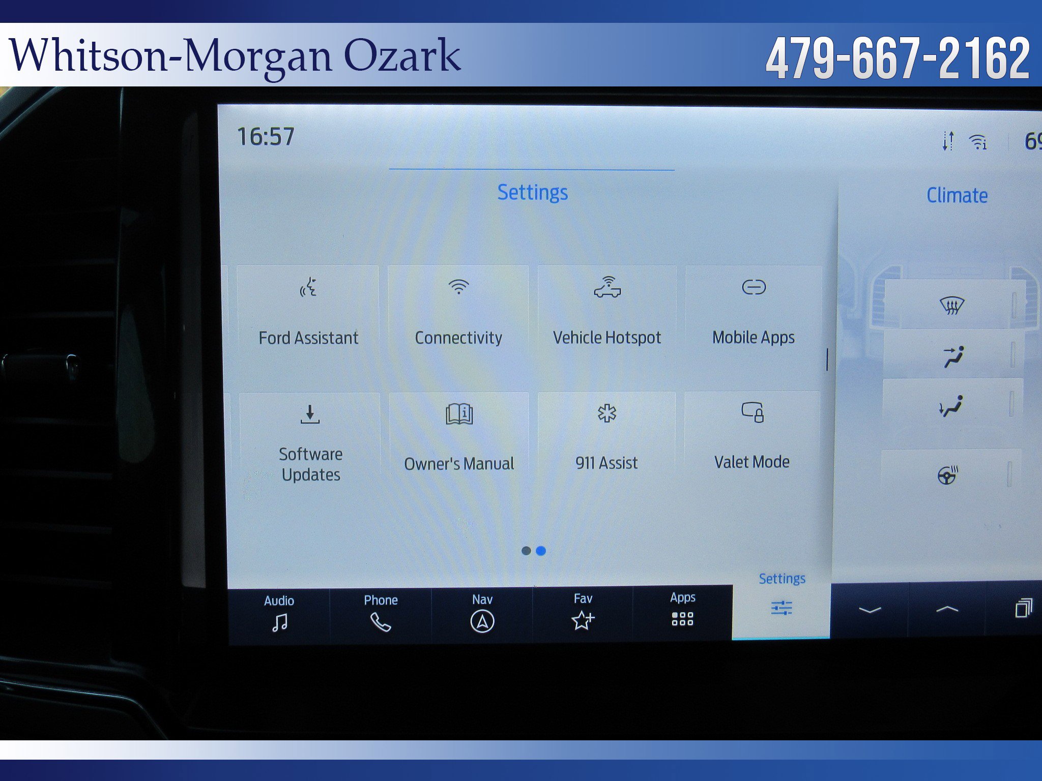 Used 2022 Ford F250 Lariat w/ Black Appearance Package image 44