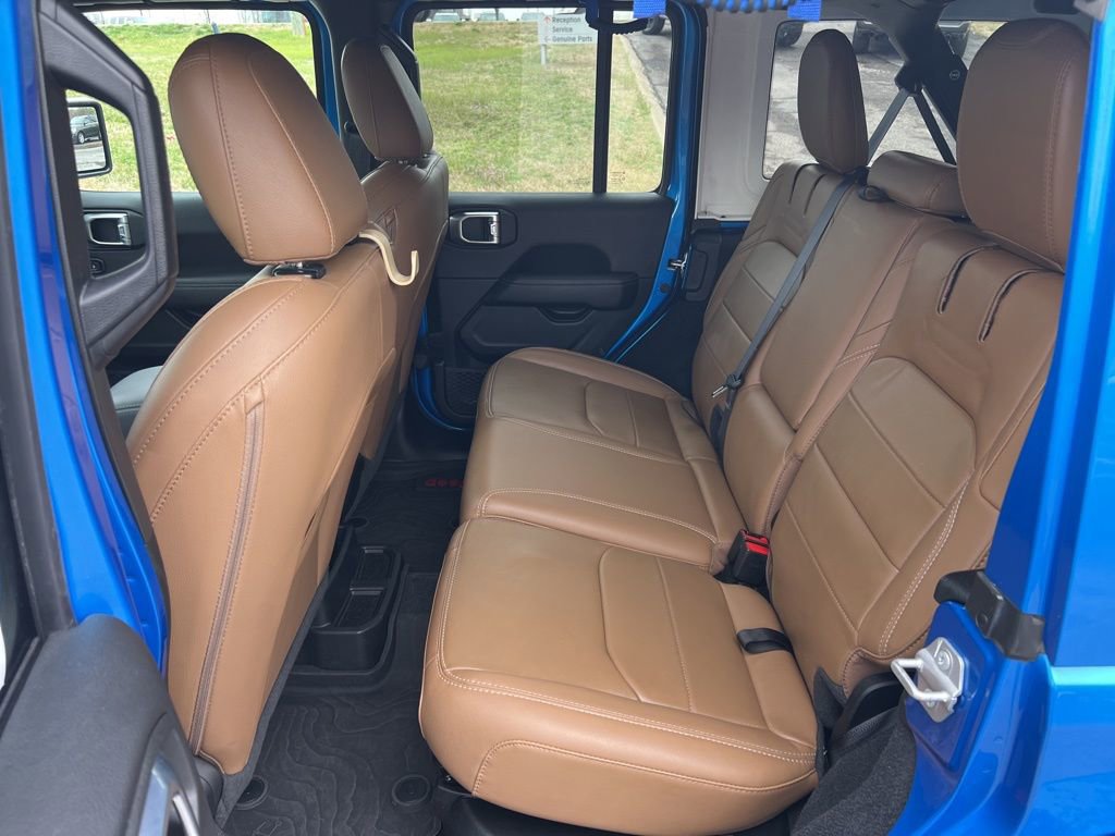 Used 2021 Jeep Wrangler Unlimited Sahara image 27