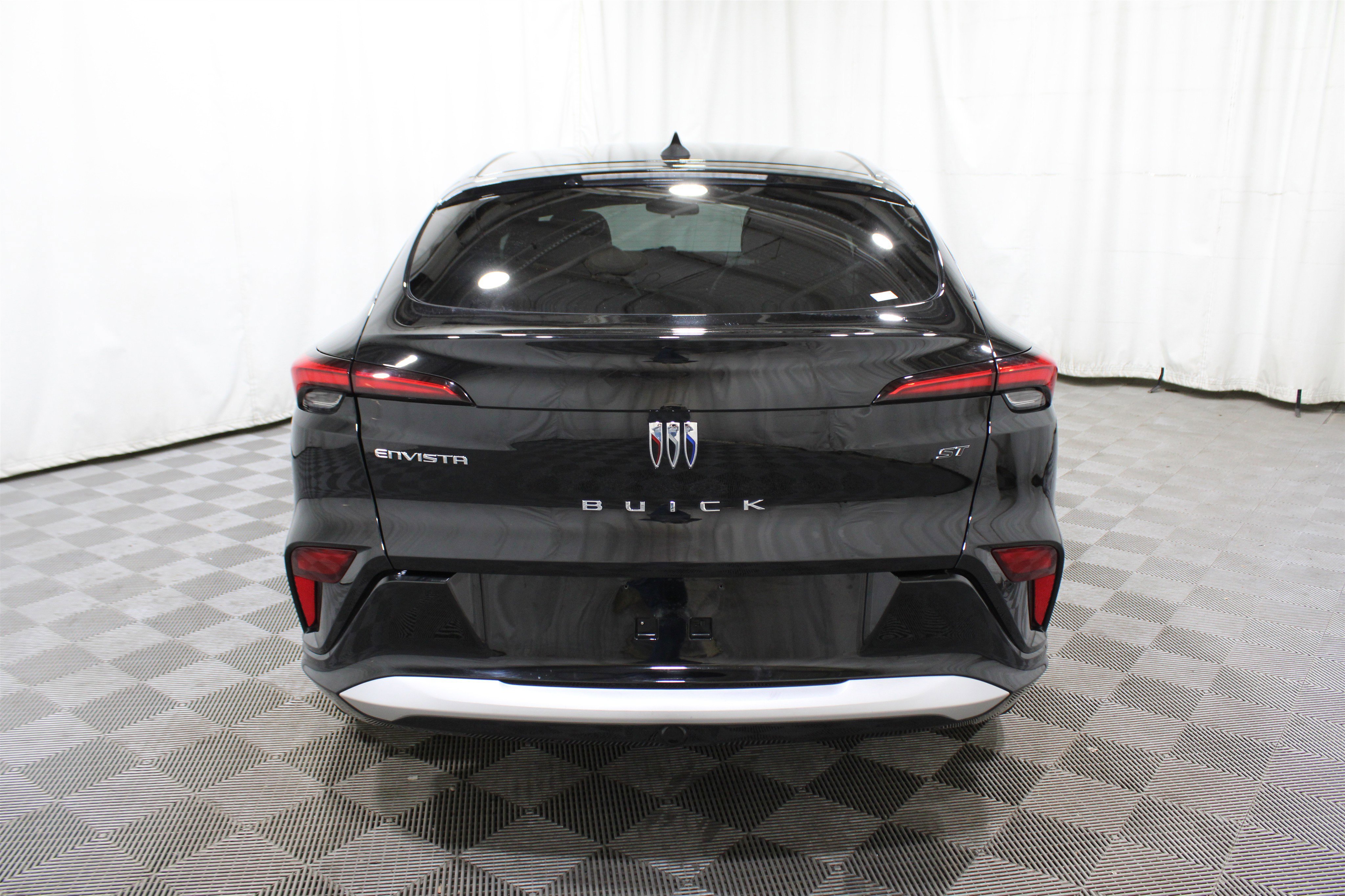 Used 2024 Buick Envista Sport Touring w/ Convenience I Package image 32