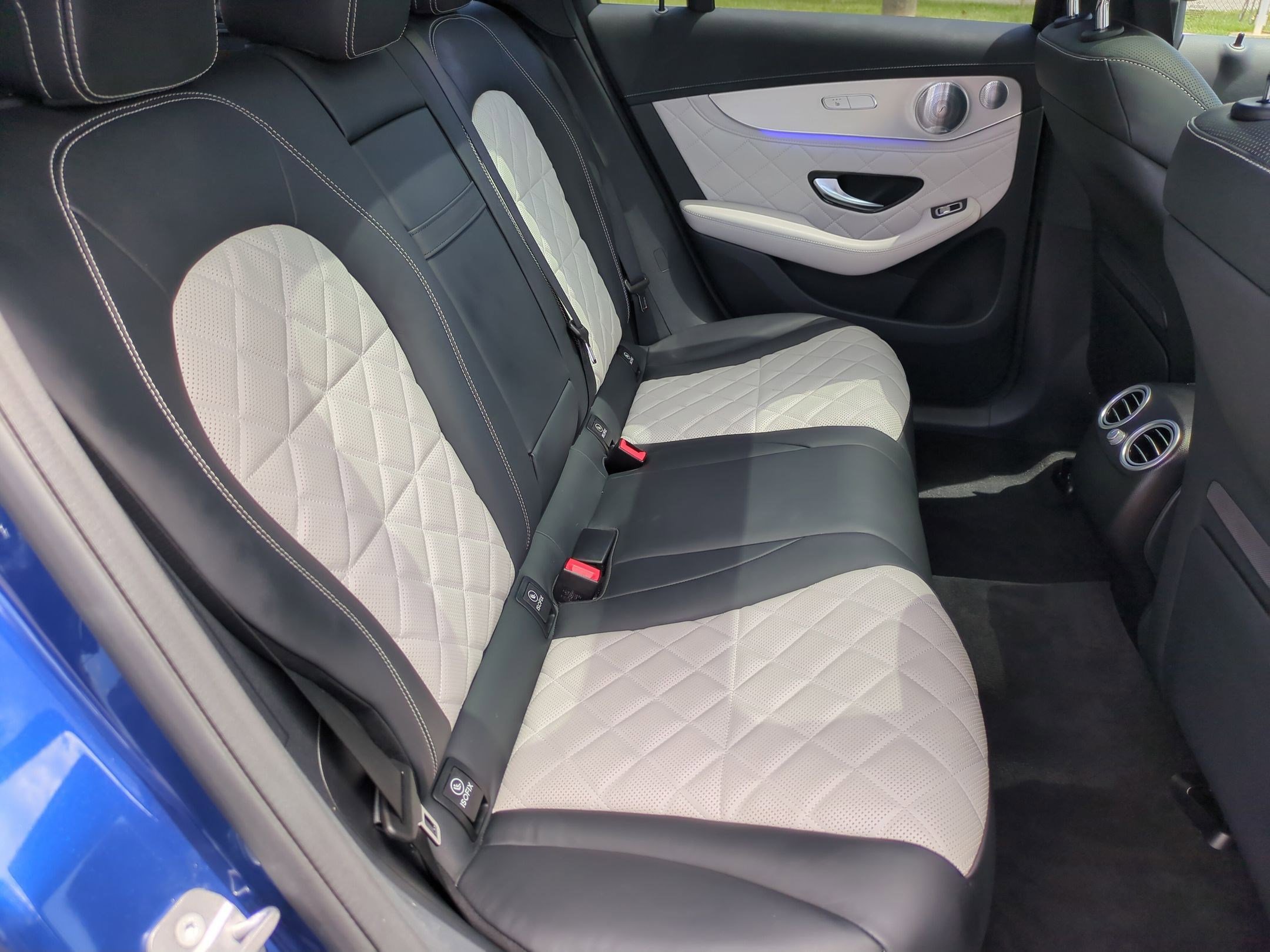 Used 2020 Mercedes-Benz GLC 300 4MATIC image 34