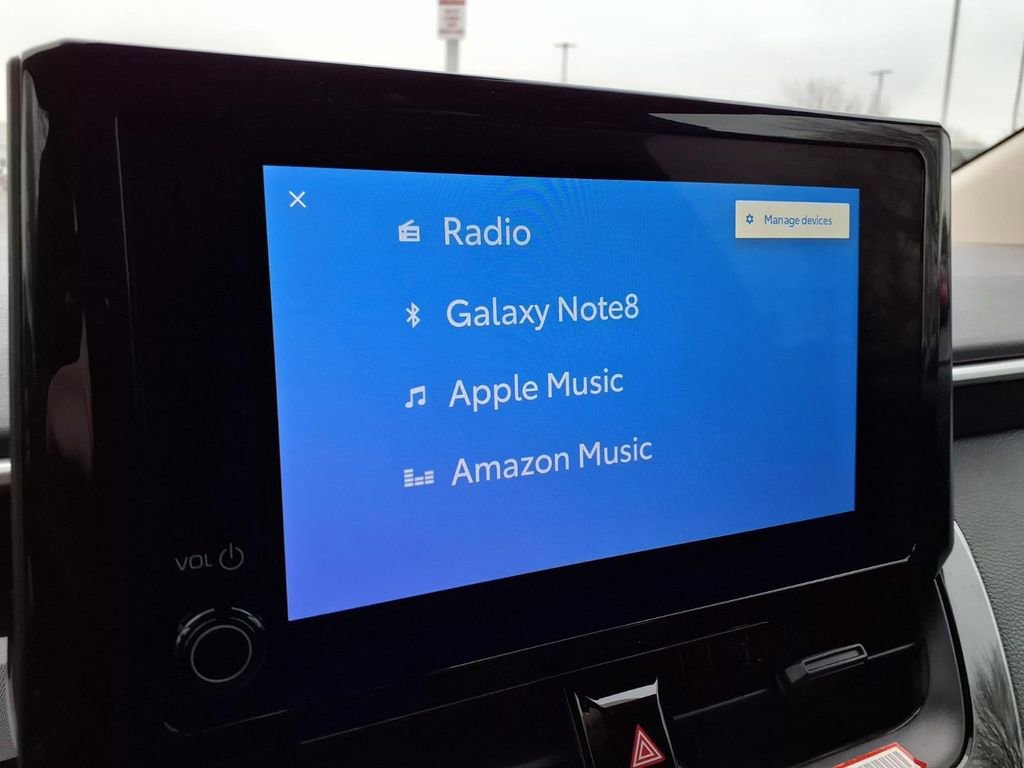 Used 2025 Toyota Corolla LE FWD image 7