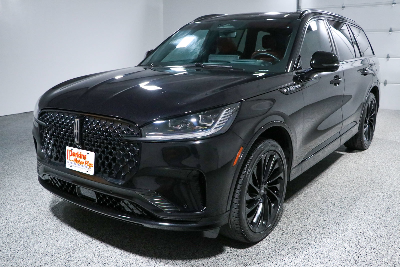Used 2025 Lincoln Aviator Reserve w/ Jet Appearance Package AWD/4WD image 34
