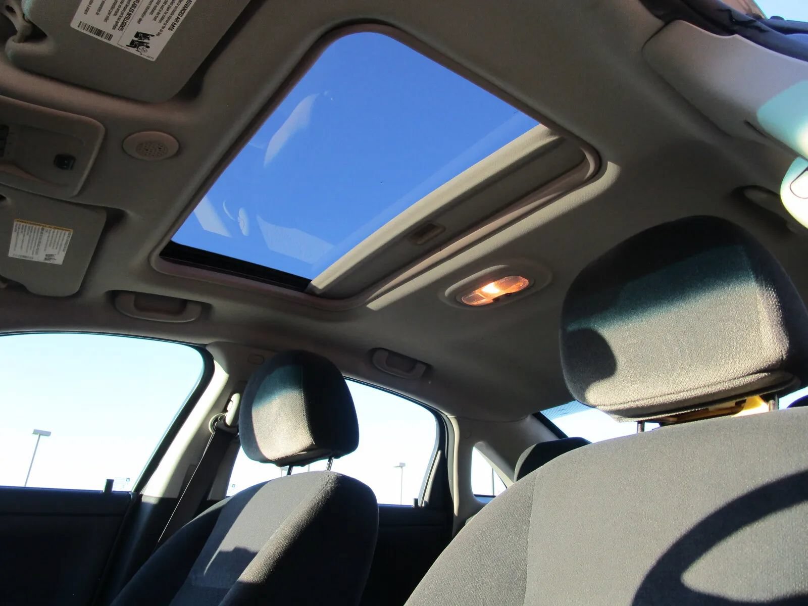 Used 2015 Chevrolet Impala LT w/ LT Sunroof Package FWD image 17