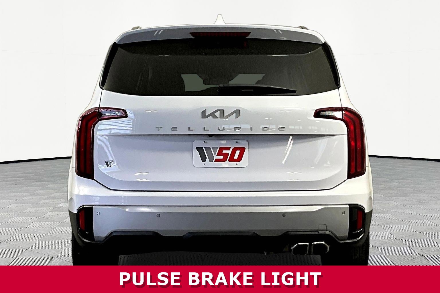 Used 2023 Kia Telluride S w/ S Sunroof Package image 5