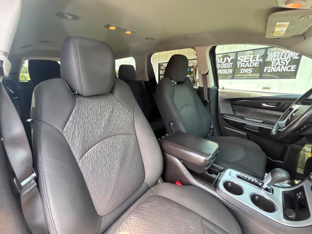 Used 2011 GMC Acadia SL w/ Preferred Package AWD/4WD image 39