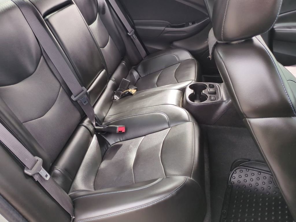 Used 2017 Chevrolet Volt Premier w/ Driver Confidence II Package image 26