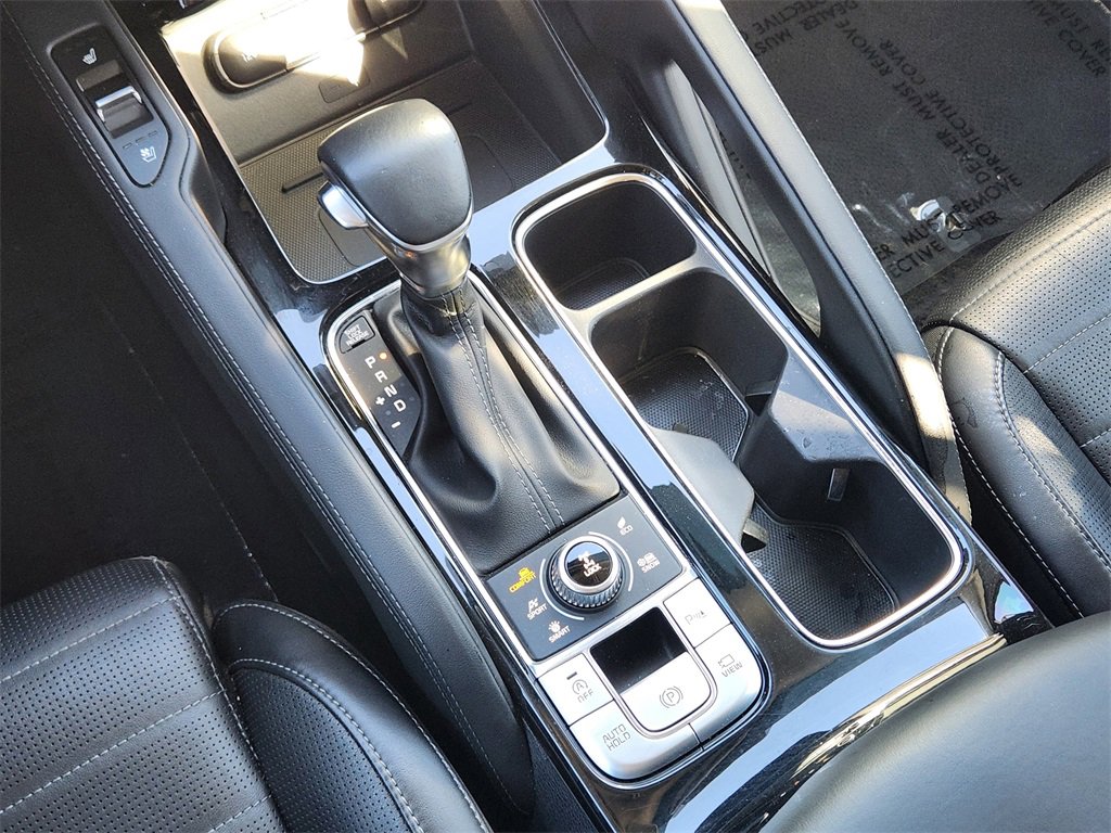 Used 2022 Kia Telluride SX w/ SX Prestige Package image 19