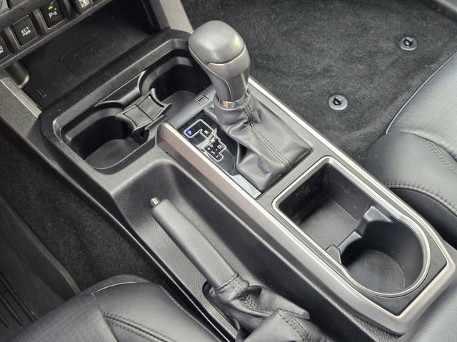 Used 2022 Toyota Tacoma Limited image 22