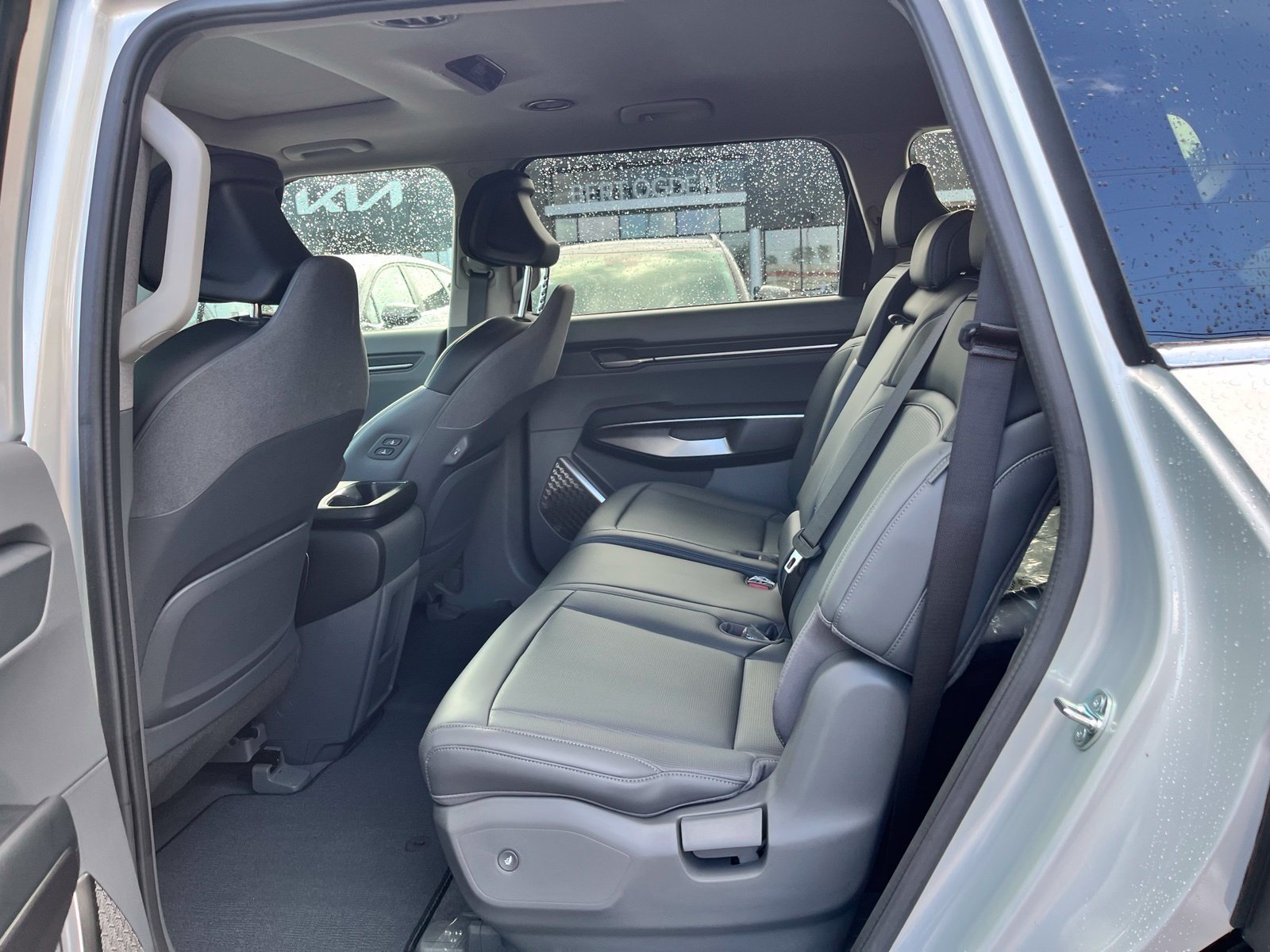 New 2026 Kia EV9 Light RWD image 18