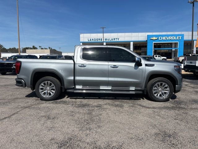 Used 2025 GMC Sierra 1500 Denali image 2