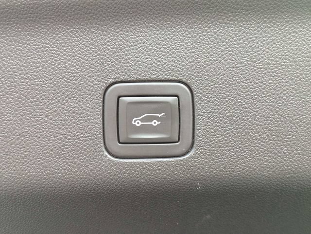 Certified 2024 Cadillac Escalade Sport AWD/4WD image 13