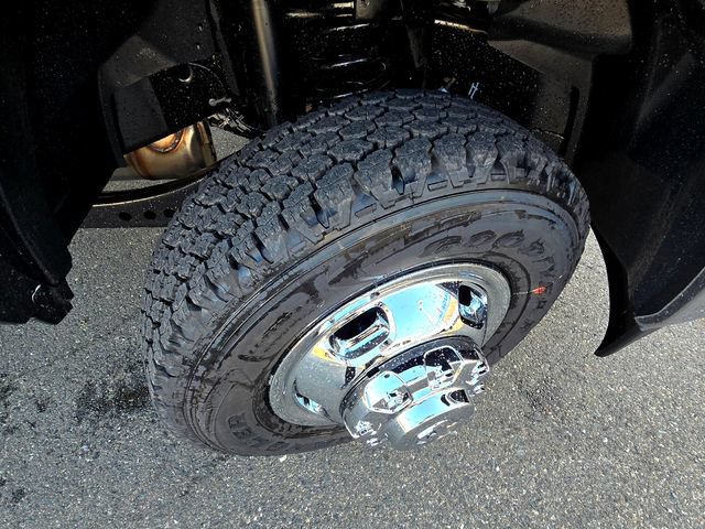 New 2026 RAM 3500 Tradesman AWD/4WD image 25
