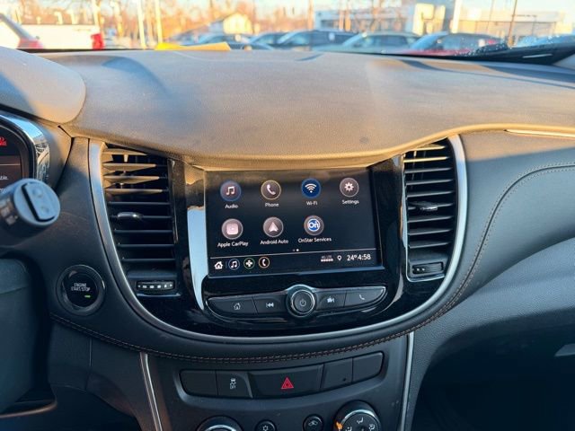 Used 2021 Chevrolet Trax LT w/ Redline Edition image 13