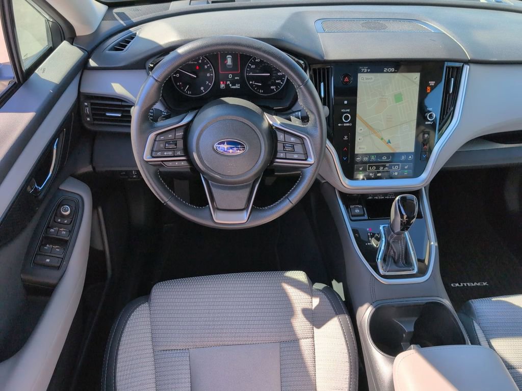Used 2025 Subaru Outback Premium image 26