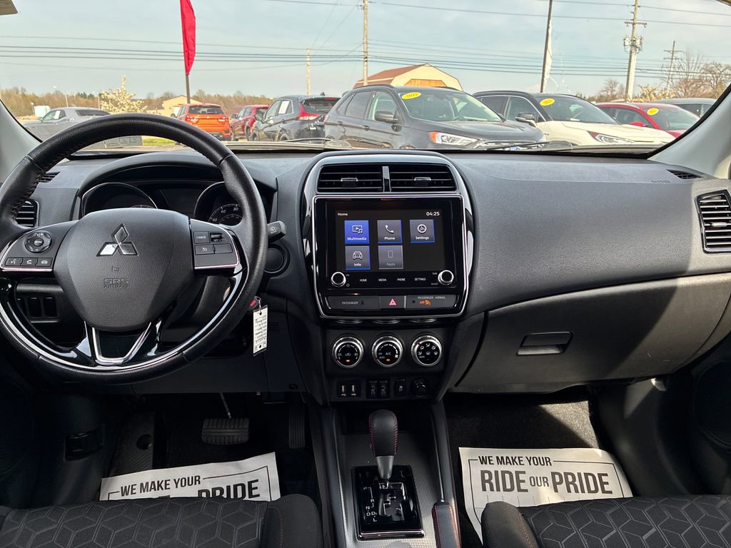 Used 2023 Mitsubishi Outlander Sport LE AWD/4WD image 17